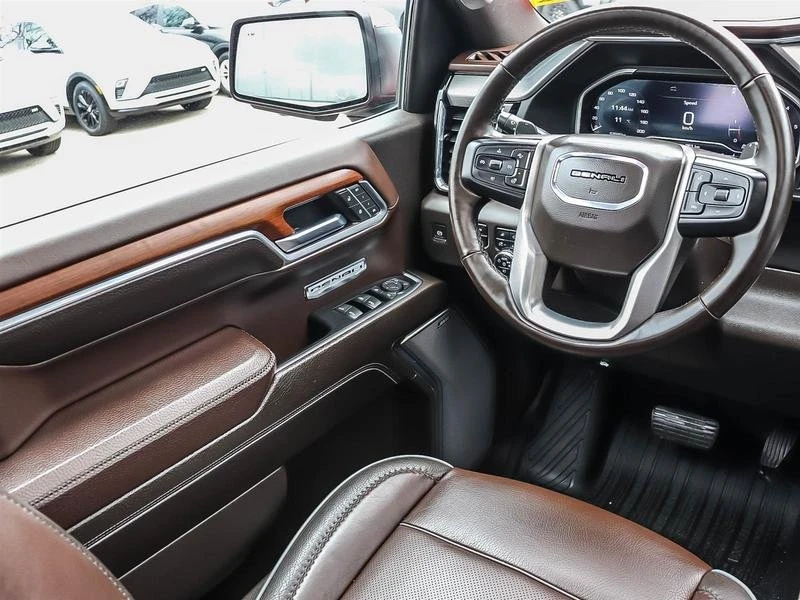 2023 GMC Sierra 5th Gen - Image 11 of 20