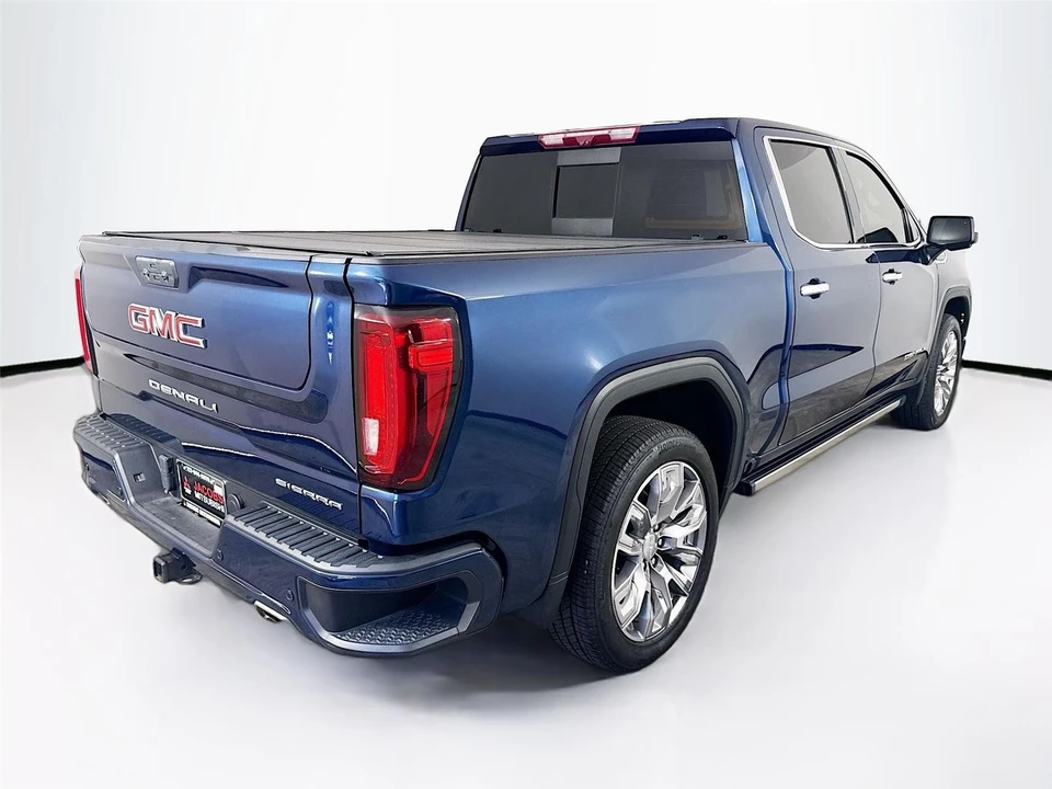 2023 GMC Sierra 5th Gen - Image 7 of 21