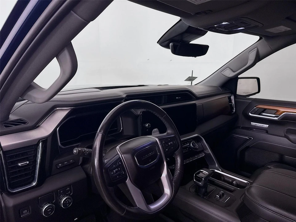 2023 GMC Sierra 5th Gen - Image 9 of 21