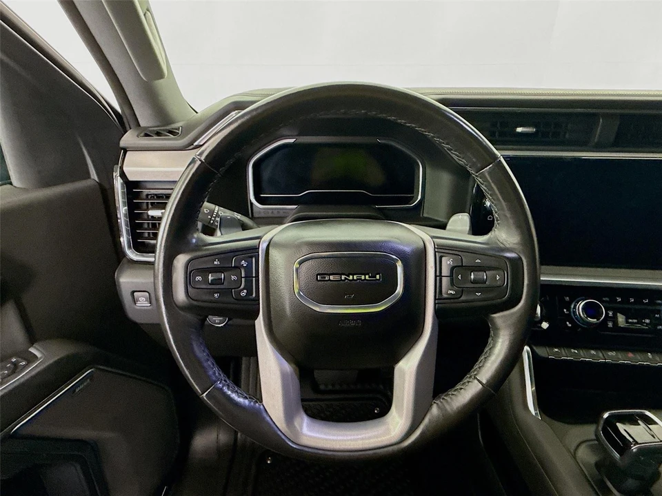 2023 GMC Sierra 5th Gen - Image 11 of 21