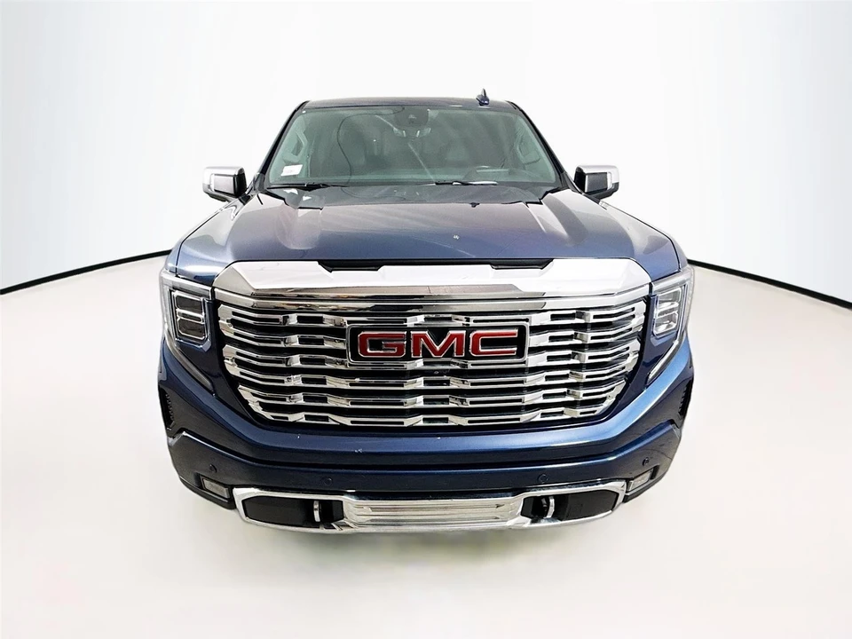 2023 GMC Sierra 5th Gen - Image 2 of 21