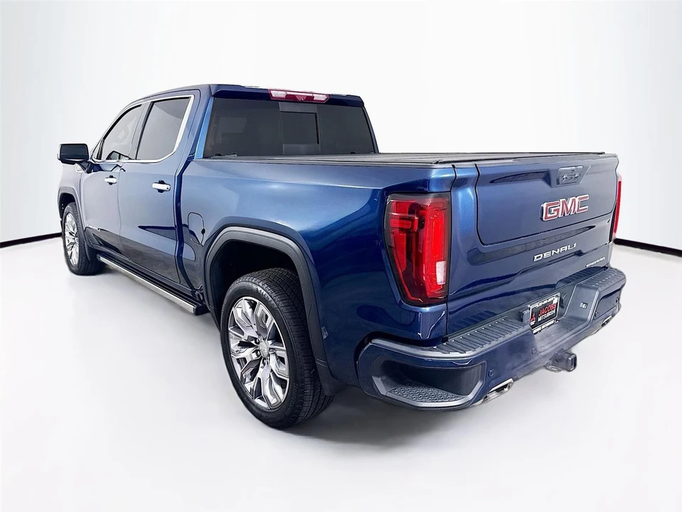 2023 GMC Sierra 5th Gen - Image 5 of 21