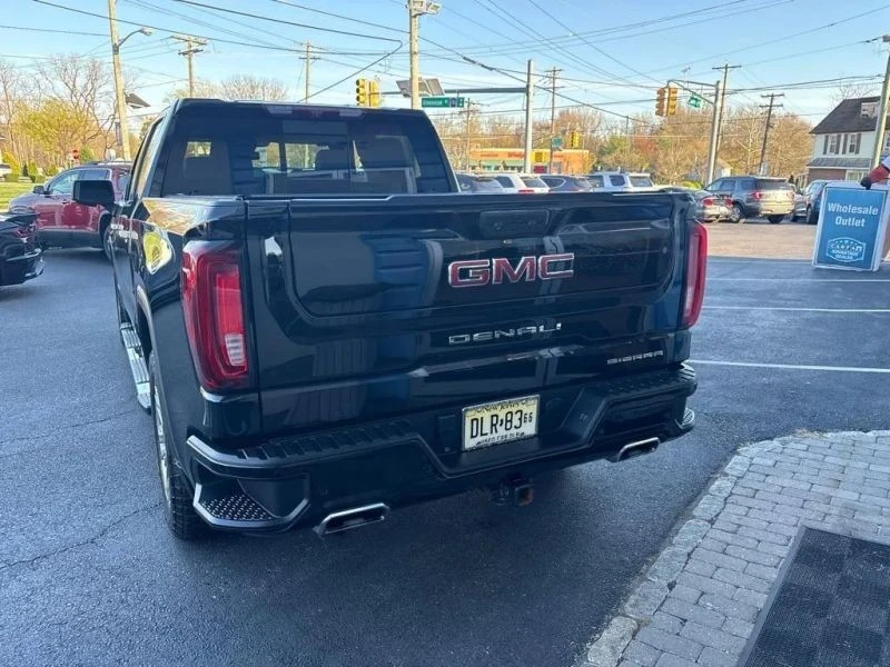 2023 GMC Sierra 5th Gen - Image 7 of 12