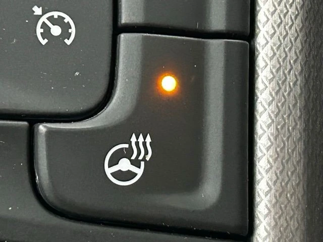 2023 GMC Sierra 5th Gen - Image 9 of 12