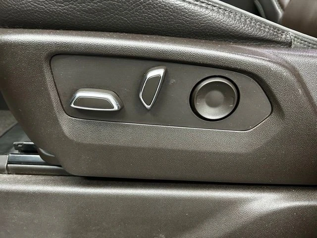 2023 GMC Sierra 5th Gen - Image 12 of 12