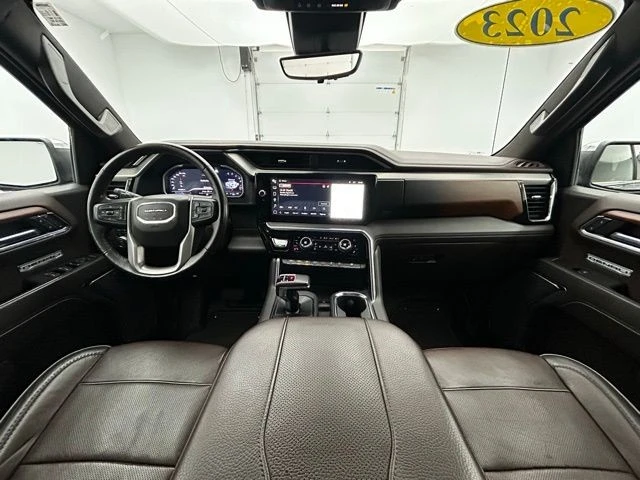 2023 GMC Sierra 5th Gen - Image 2 of 12