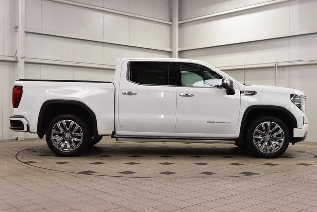 2023 GMC Sierra 5th Gen - Image 9 of 12