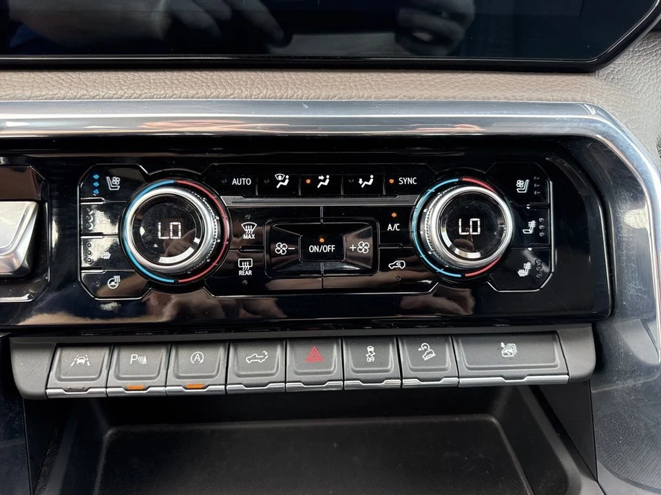 2023 GMC Sierra 5th Gen - Image 20 of 31