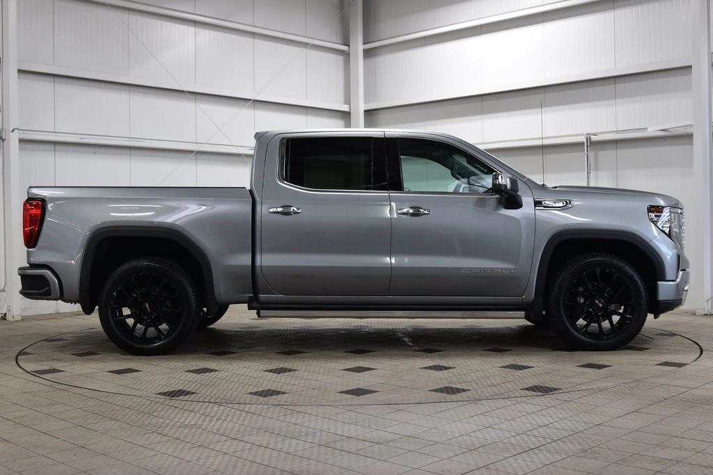 2023 GMC Sierra 5th Gen - Image 9 of 12