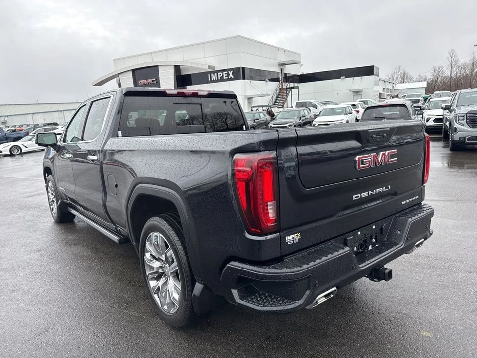 2023 GMC Sierra 5th Gen - Image 3 of 21