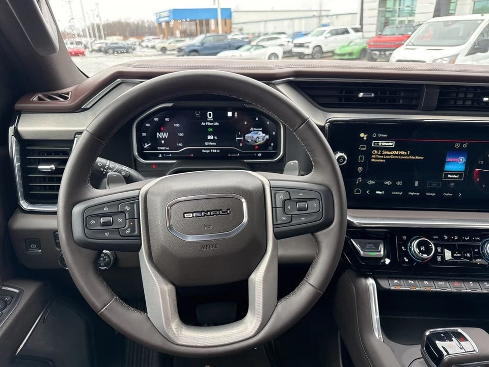 2023 GMC Sierra 5th Gen - Image 16 of 21