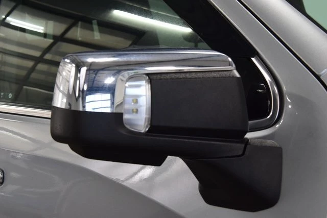 2023 GMC Sierra 5th Gen - Image 18 of 21