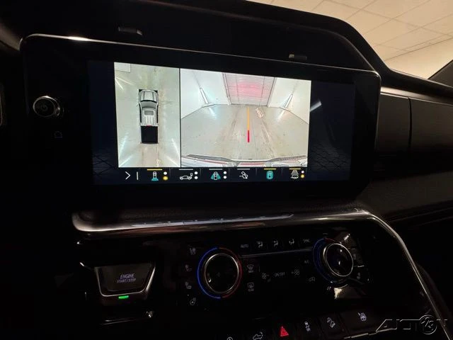 2023 GMC Sierra 5th Gen - Image 17 of 18