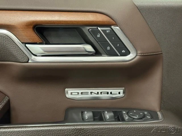 2023 GMC Sierra 5th Gen - Image 14 of 18