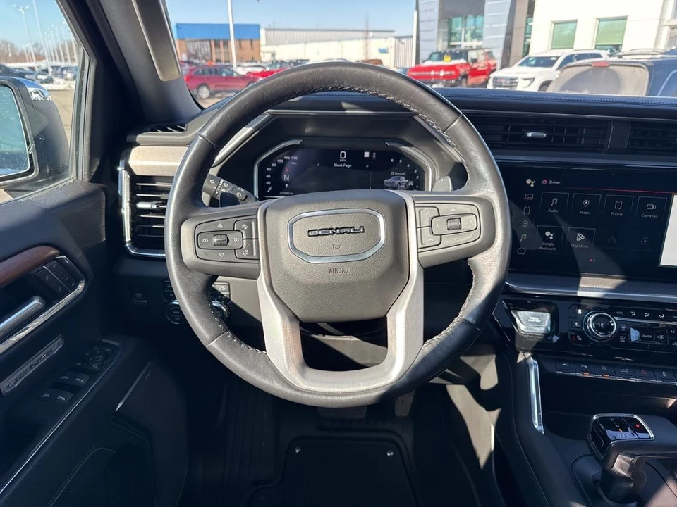 2023 GMC Sierra 5th Gen - Image 16 of 21