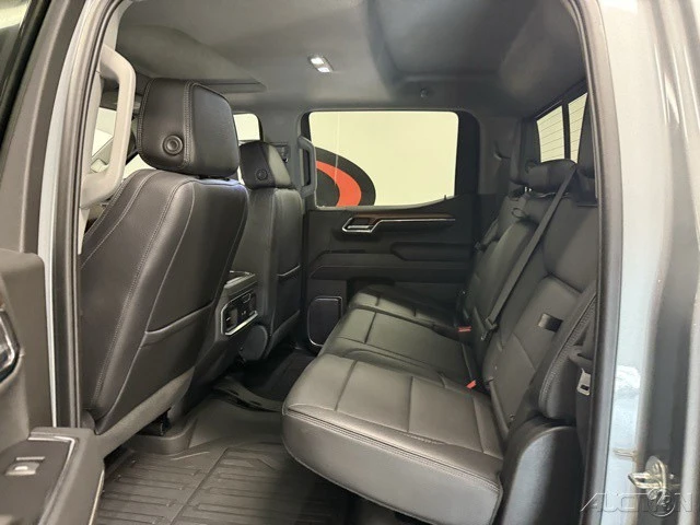 2023 GMC Sierra 5th Gen - Image 14 of 20