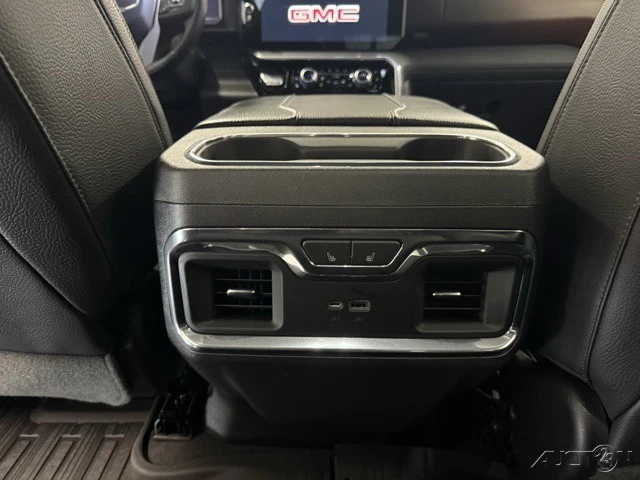 2023 GMC Sierra 5th Gen - Image 15 of 20