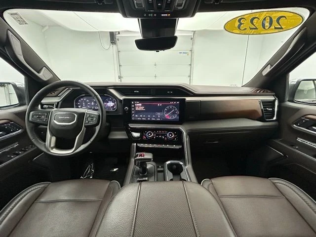 2023 GMC Sierra 5th Gen - Image 2 of 12