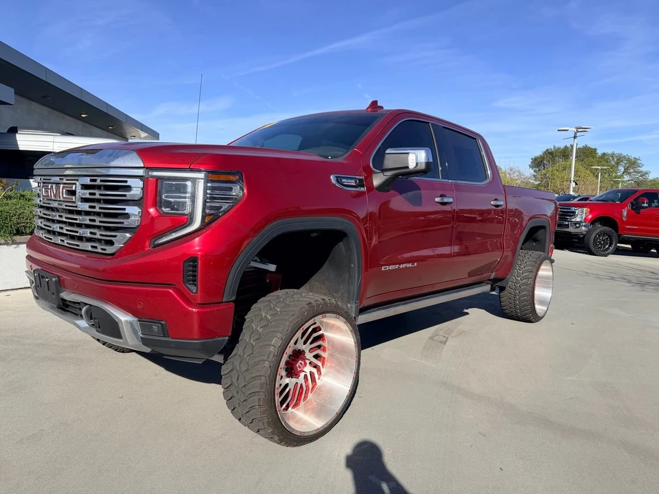 2023 GMC Sierra 5th Gen - Image 3 of 6