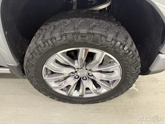 2023 GMC Sierra 5th Gen - Image 4 of 19