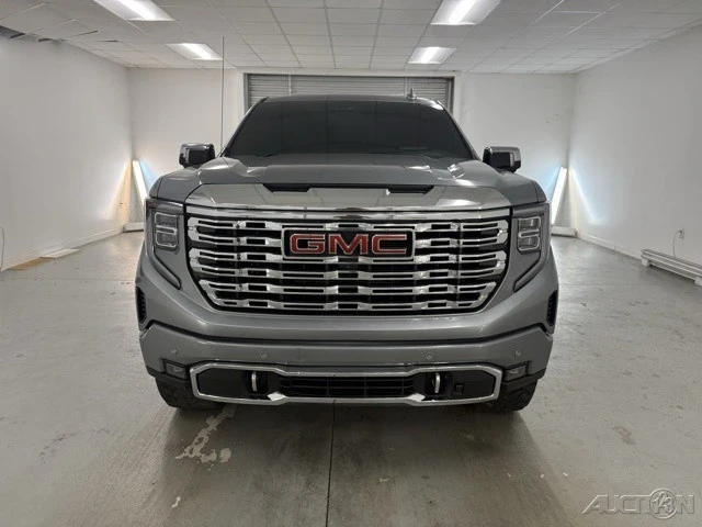 2023 GMC Sierra 5th Gen - Image 2 of 19