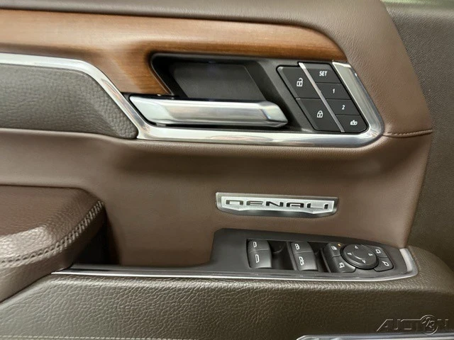 2023 GMC Sierra 5th Gen - Image 11 of 19