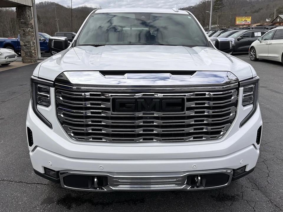 2023 GMC Sierra 5th Gen - Image 3 of 31