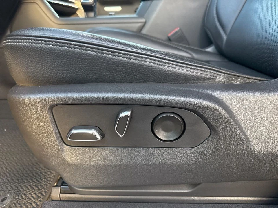 2023 GMC Sierra 5th Gen - Image 10 of 12