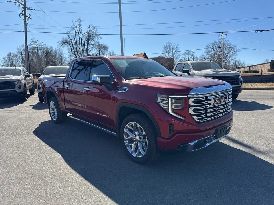 2023 GMC Sierra 5th Gen - Image 7 of 12