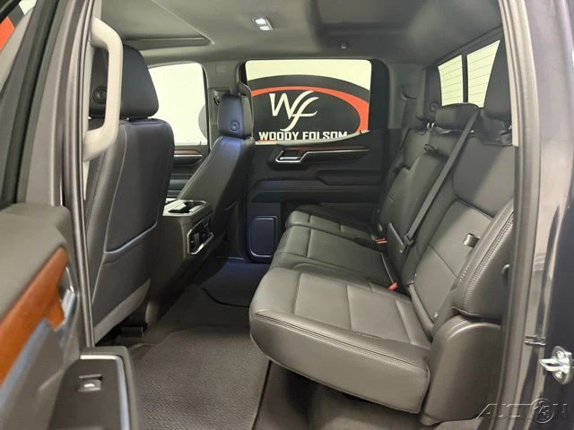 2023 GMC Sierra 5th Gen - Image 17 of 21
