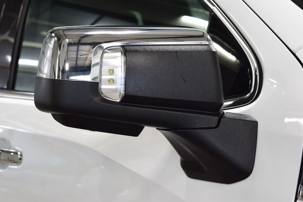 2023 GMC Sierra 5th Gen - Image 18 of 21