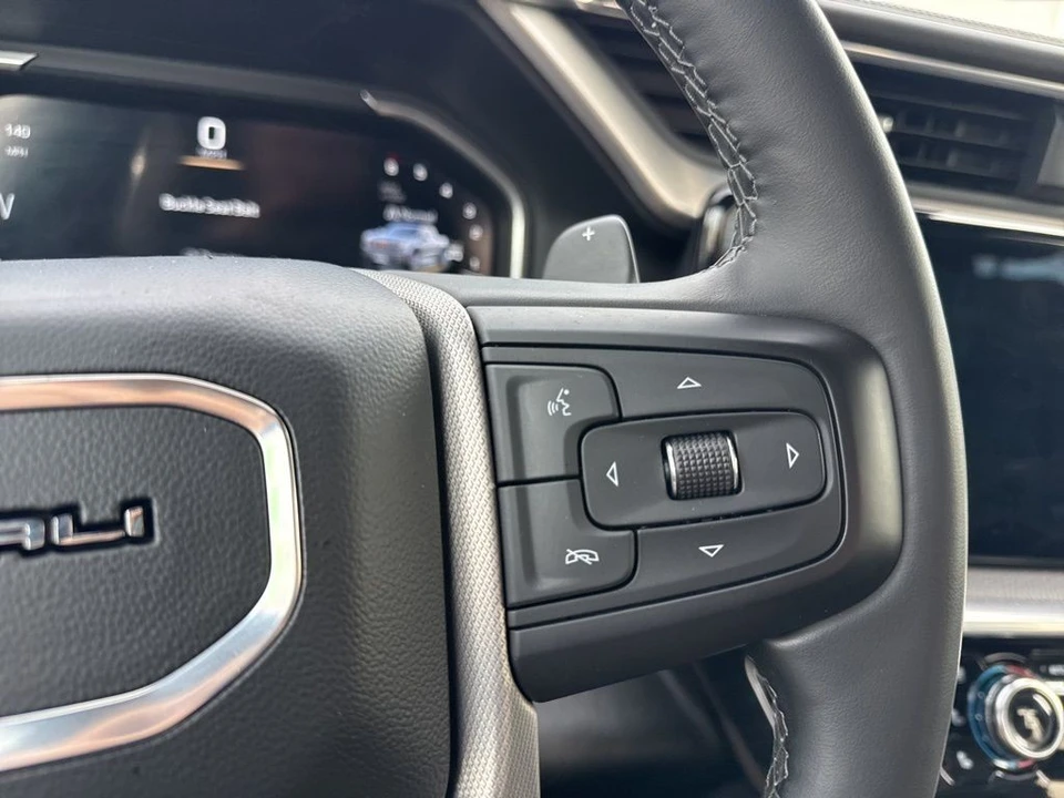 2023 GMC Sierra 5th Gen - Image 18 of 21