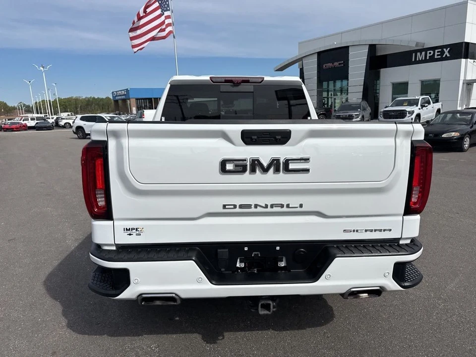 2023 GMC Sierra 5th Gen - Image 4 of 21