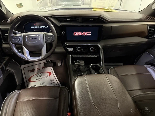 2023 GMC Sierra 5th Gen - Image 15 of 18