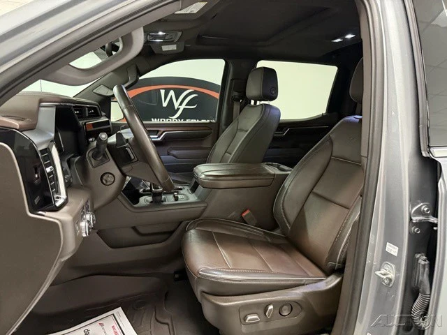 2023 GMC Sierra 5th Gen - Image 7 of 18