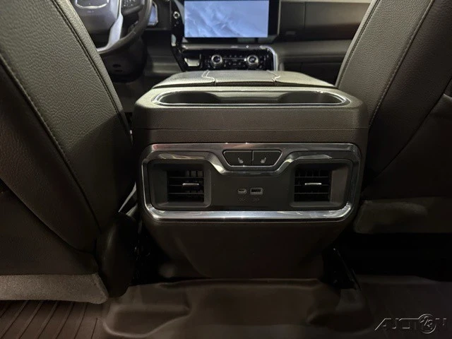 2023 GMC Sierra 5th Gen - Image 13 of 18