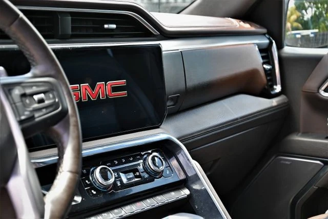 2023 GMC Sierra 5th Gen - Image 13 of 21