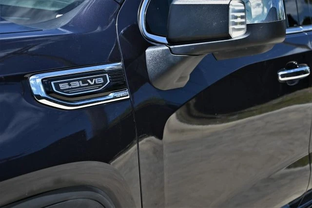2023 GMC Sierra 5th Gen - Image 9 of 21