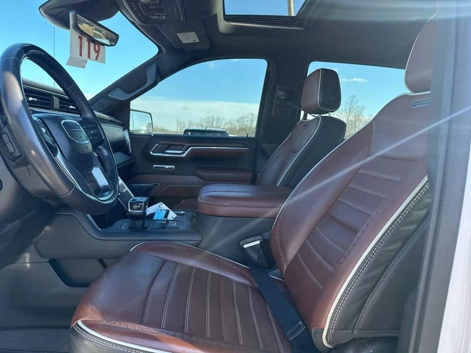 2023 GMC Sierra 5th Gen - Image 5 of 8