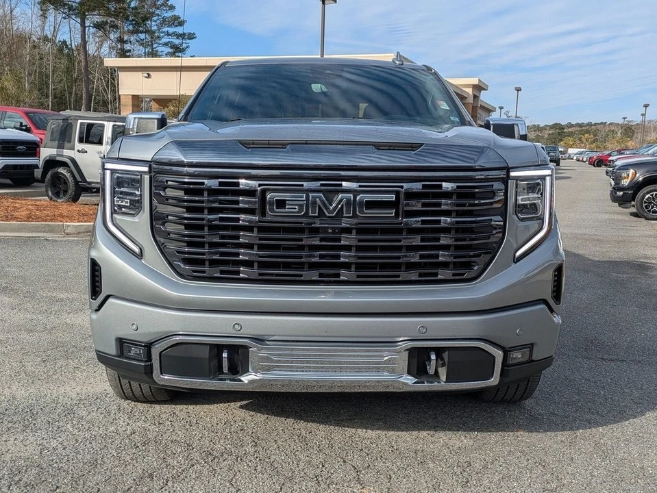 2023 GMC Sierra 5th Gen - Image 2 of 12