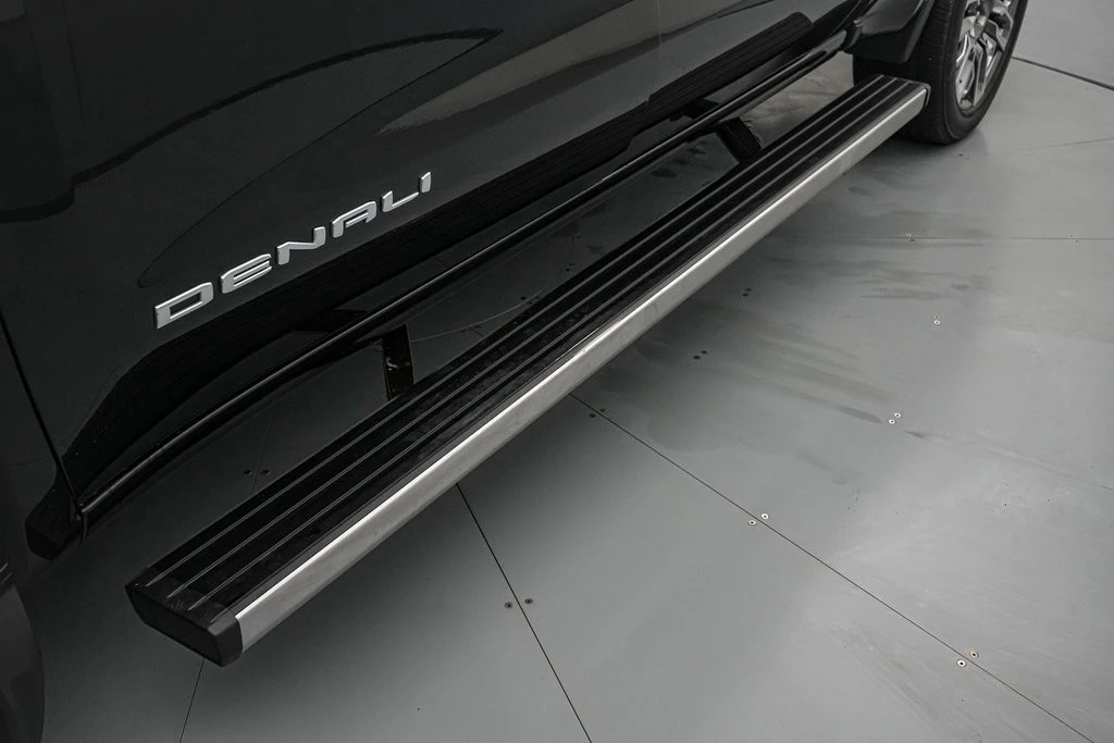 2023 GMC Sierra 5th Gen - Image 15 of 21