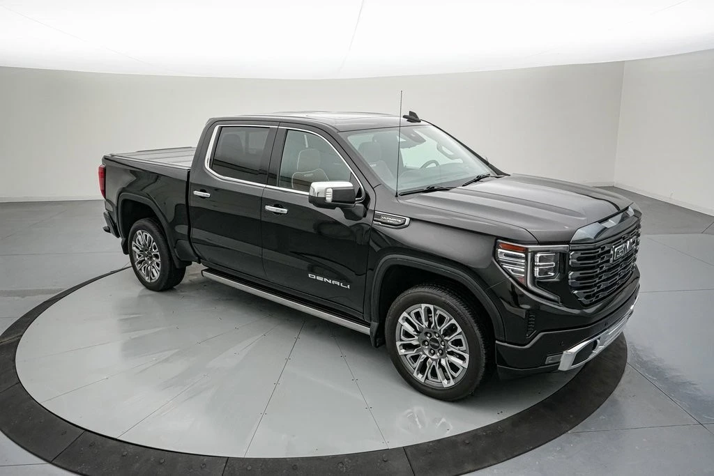 2023 GMC Sierra 5th Gen - Image 2 of 21
