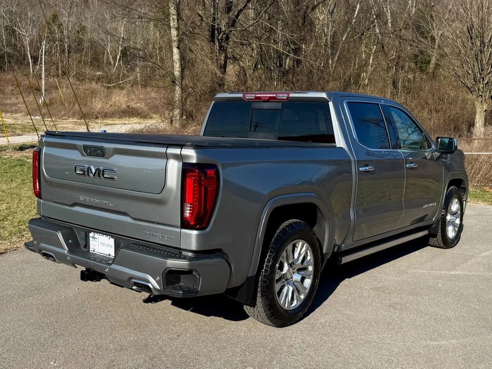 2023 GMC Sierra 5th Gen - Image 6 of 21