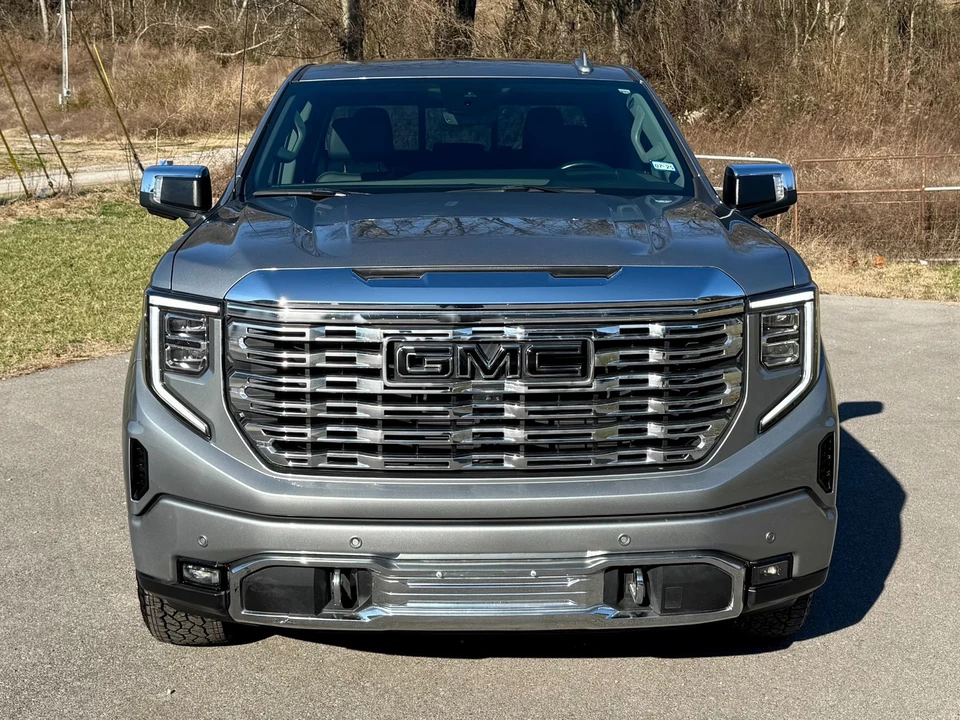 2023 GMC Sierra 5th Gen - Image 7 of 21
