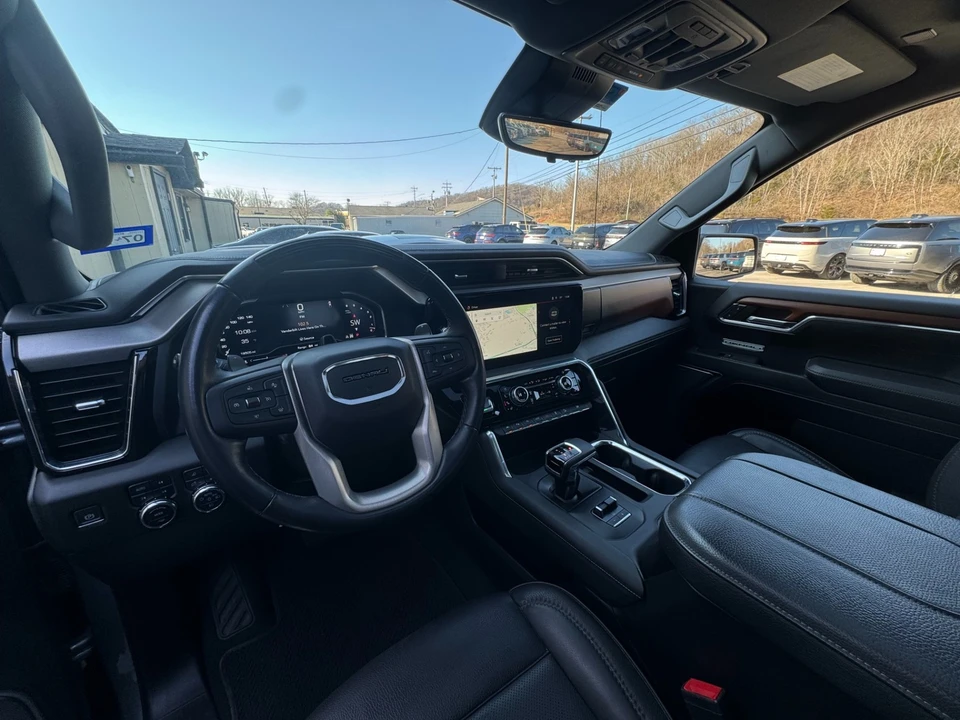 2023 GMC Sierra 5th Gen - Image 10 of 21