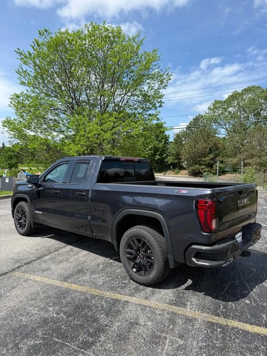 2023 GMC Sierra 5th Gen - Image 6 of 11