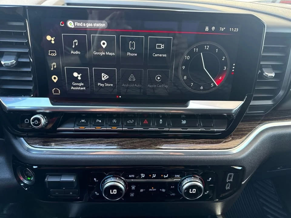 2023 GMC Sierra 5th Gen - Image 15 of 20