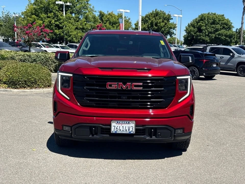 2023 GMC Sierra 5th Gen - Image 2 of 20