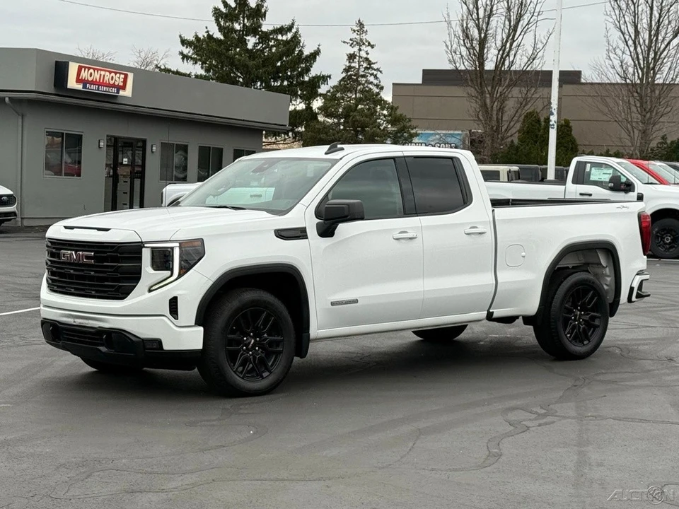 2023 GMC Sierra 5th Gen - Image 7 of 12