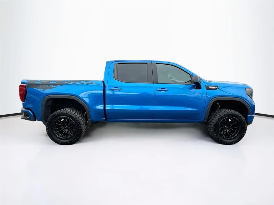 2023 GMC Sierra 5th Gen - Image 8 of 21